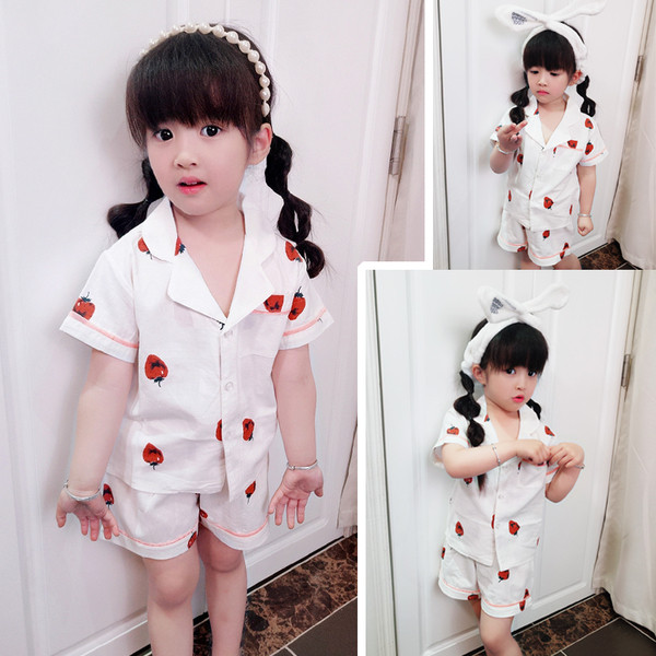 Stílusos gyerekszett lányoknak, két részből, fehér színű applikációkkal