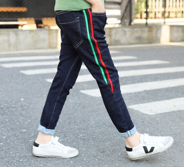 Sötétkék gyerek farmer szegéllyel fiúknak