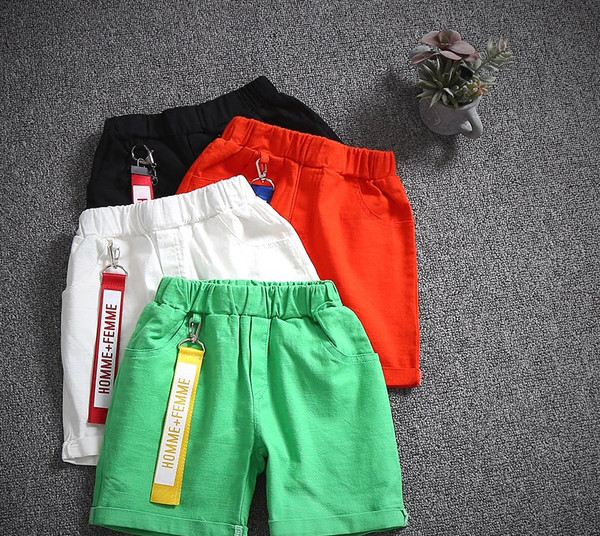 Alkalmi gyerek rövidnadrág elasztikus derékkal, többféle színben