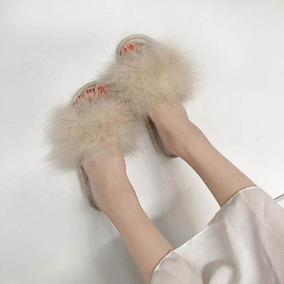 Finom női papucs pehellyel, különböző színekben