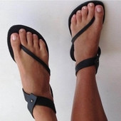 Finom női szandál vékony pánttal, két színben