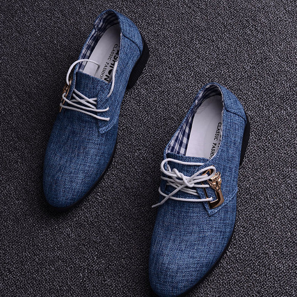 Férfi formális cipő fém elemekkel több színben