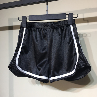 Stílusos sport-alkalmi női rövidnadrág különböző színekben