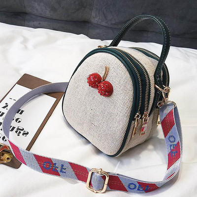 Sport-alkalmi női mini táska 3D dekorációval és széles fogantyúval