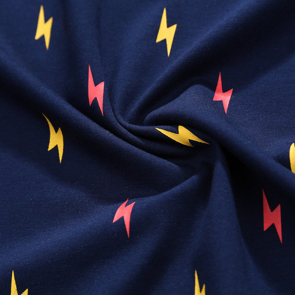 Aktuális modell férfi póló három színben