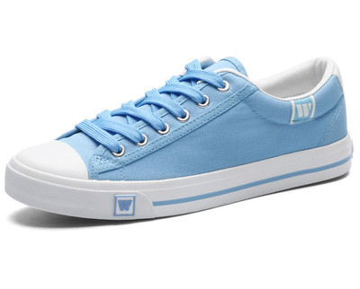 Alkalmi férfi tornacipő két modell nyakkendővel és nyakkendő nélkül, három színben