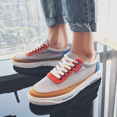 Modern férfi tornacipő négy színben