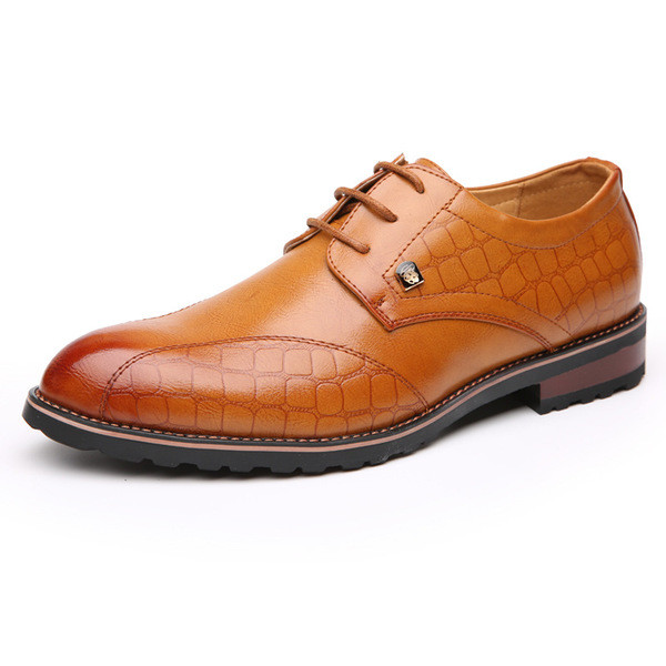 Férfi irodai cipő két színben