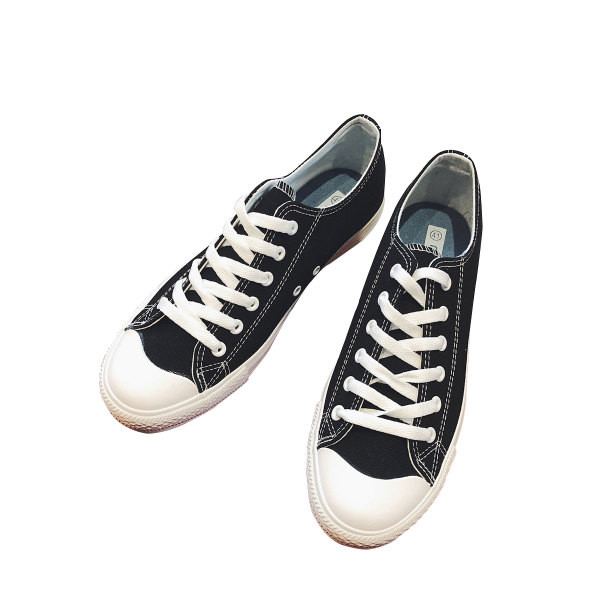 Fekete-fehér férfi alkalmi tornacipő négy színben