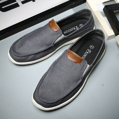 Férfi mokaszin külső varrással több színben