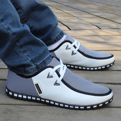 Lapos talpú nyári férfi cipő több színben