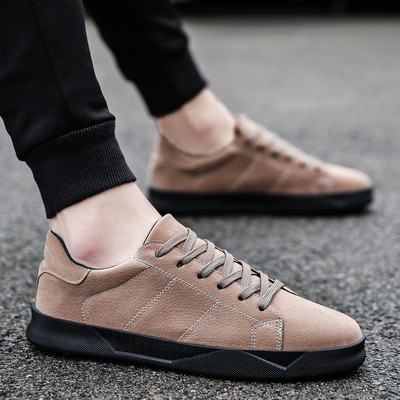 Κομψά καλοκαιρινά πάνινα παπούτσια σε διάφορα μοντέλα