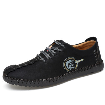 Ανδρικά παπούτσια σε διάφορα χρώματα με εκτύπωση