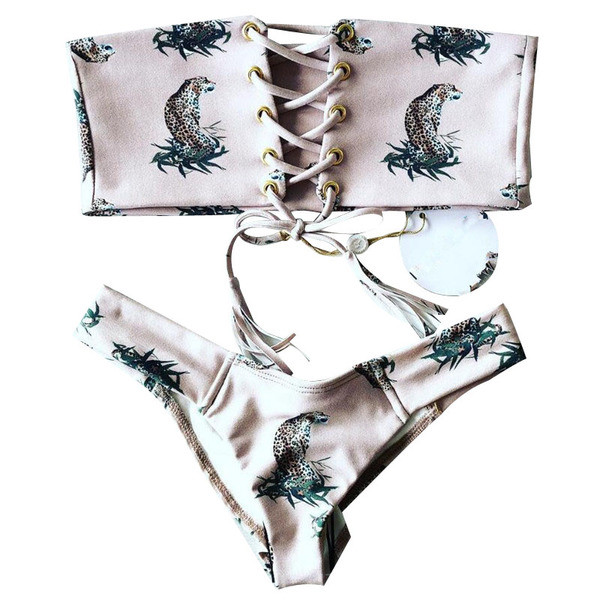 Női fürdőruha két részből virágos motívummal és nyakkendővel