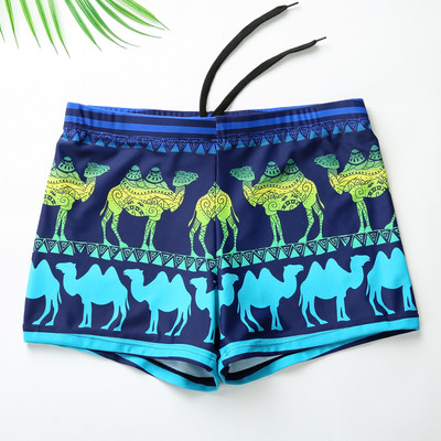 Színes férfi fürdőruha három modell