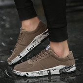 Férfi tornacipő fordított műbőrrel, három színben, mintás talppal