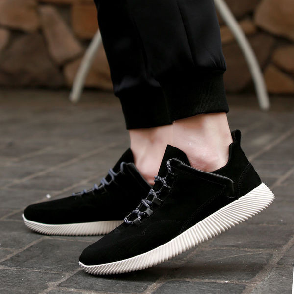 Modern férfi tornacipő fordított műbőrrel, három színben