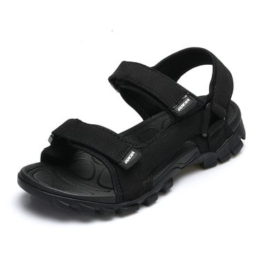 Férfi szandál nyitott modell durva talppal