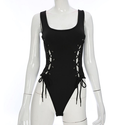 Stílusos, fekete színű női test nyakkendővel