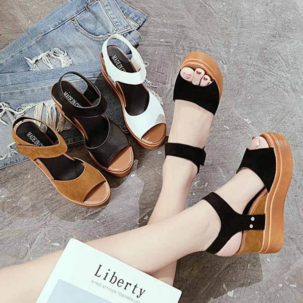 Új női platform szandál tépőzárral, két modellben