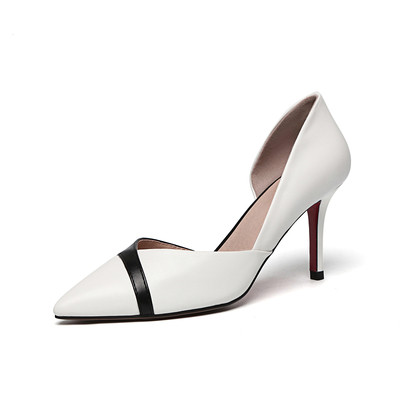 Elegáns hegyes magassarkú cipő két modellben, 7,5 cm és 5,5 cm sarokkal