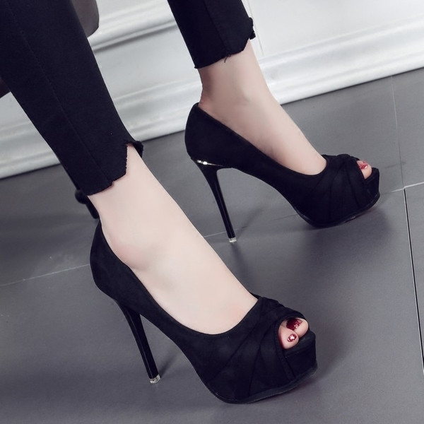 Női velúr magas sarkú cipő két színben