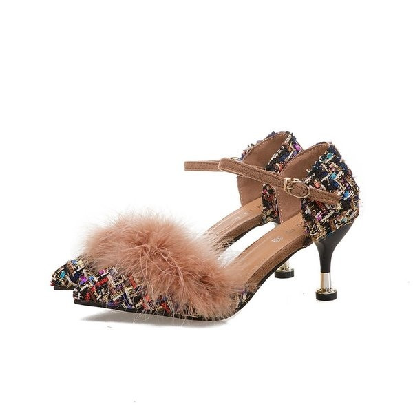 Stílusos női cipő eco pehellyel, két változatban 7 cm és 9 cm sarokkal