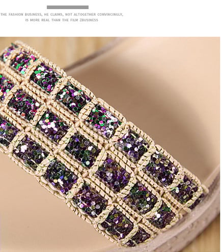 Alkalmi női platformszandál kövekkel és pántokkal, három színben