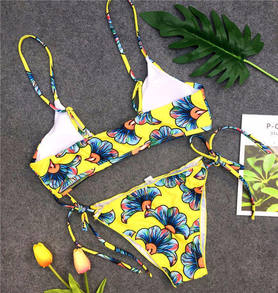 Női színű fürdőruha két részes, sárga színű