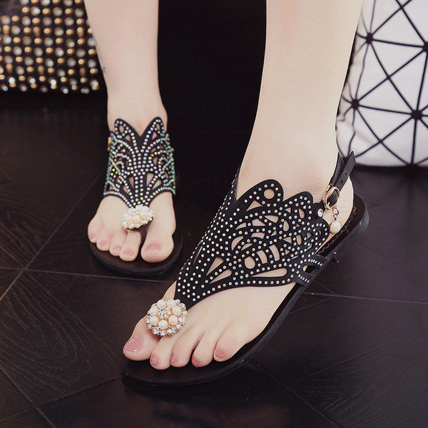 Női szandál több színben díszítő kövekkel