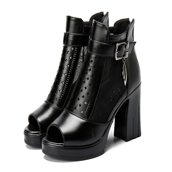 Női nyitott csizma hálóval és bőrrel, két színben