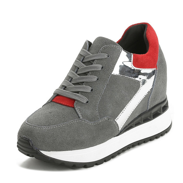 Női nubuk tornacipő platformon két színnel