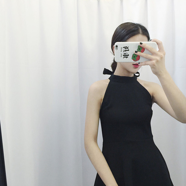 Stílusos női szabású fekete ruha