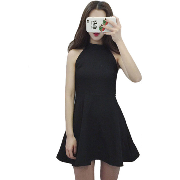 Stílusos női szabású fekete ruha