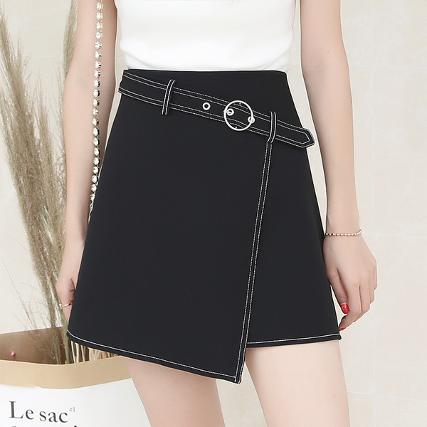 Stílusos női szoknya magas derékkal, fehér és fekete színben