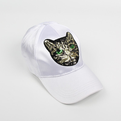 Sport-alkalmi női sapka különböző színekben, flitteres rátéttel