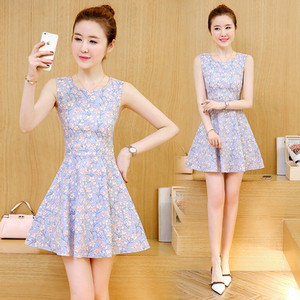 Stílusos női rövid ruha - több modell