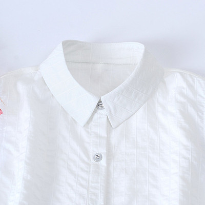 Elegáns női ujjatlan ing fehér és csíkos színben