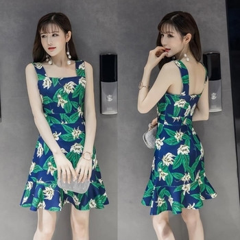 Virágos motívumú női ruha