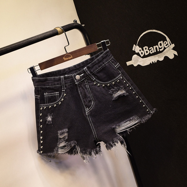 Fém kockákkal díszített női farmer rövidnadrág két színben