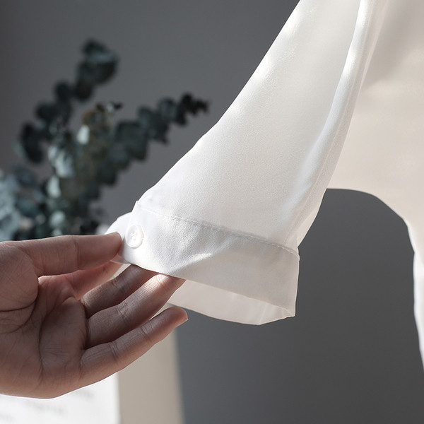 Női nyári ing széles modell három színben elülső zsebbel