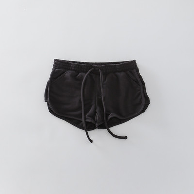 Γυναικεία κοντομάνικα αθλητικά shorts σε τέσσερα χρώματα