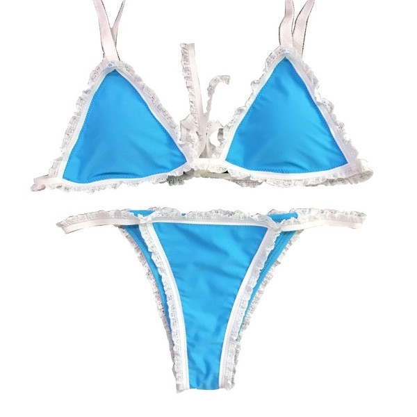 Női kétrészes fürdőruha egyszerű modellben négy színben