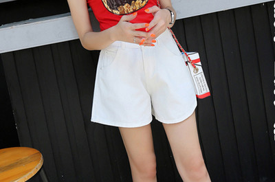 Γυναικείο σορτς τζιν  σε στυλ ρετρό με υψηλή μέση σε διάφορα χρώματα