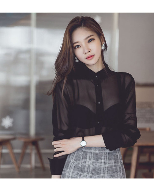 Σέξυ γυναικείο πουκάμισο σε μαύρο χρώμα