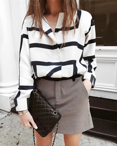 Дамска риза широк модел с геометрични фигури