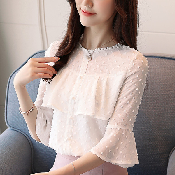 Дамска лятна риза в два цвята с волани