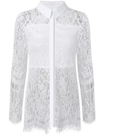 Stílusos női csipke ing rejtett gombokkal és hasítékkal a hátán