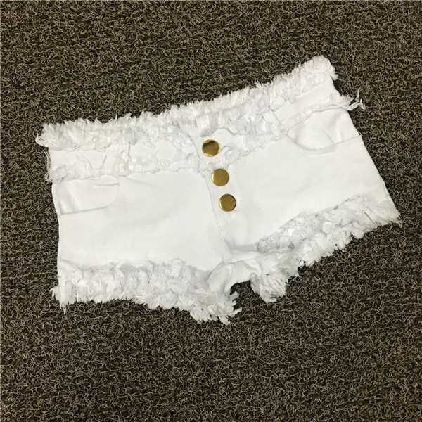 Női rövidnadrág gombokkal, három színben