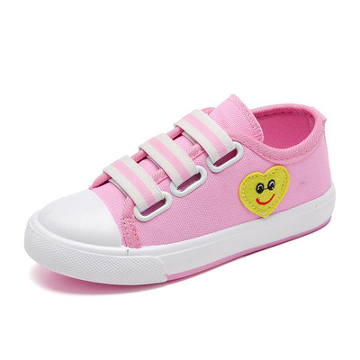 Παιδικά παπούτσια unisex σε τρία χρώματαμε λουράκια βελκρό